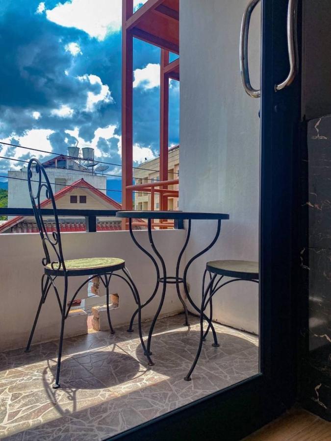 Tjr Boutique Hotel Chiang Mai Dış mekan fotoğraf