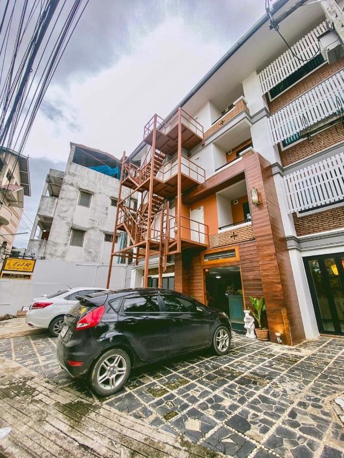 Tjr Boutique Hotel Chiang Mai Dış mekan fotoğraf