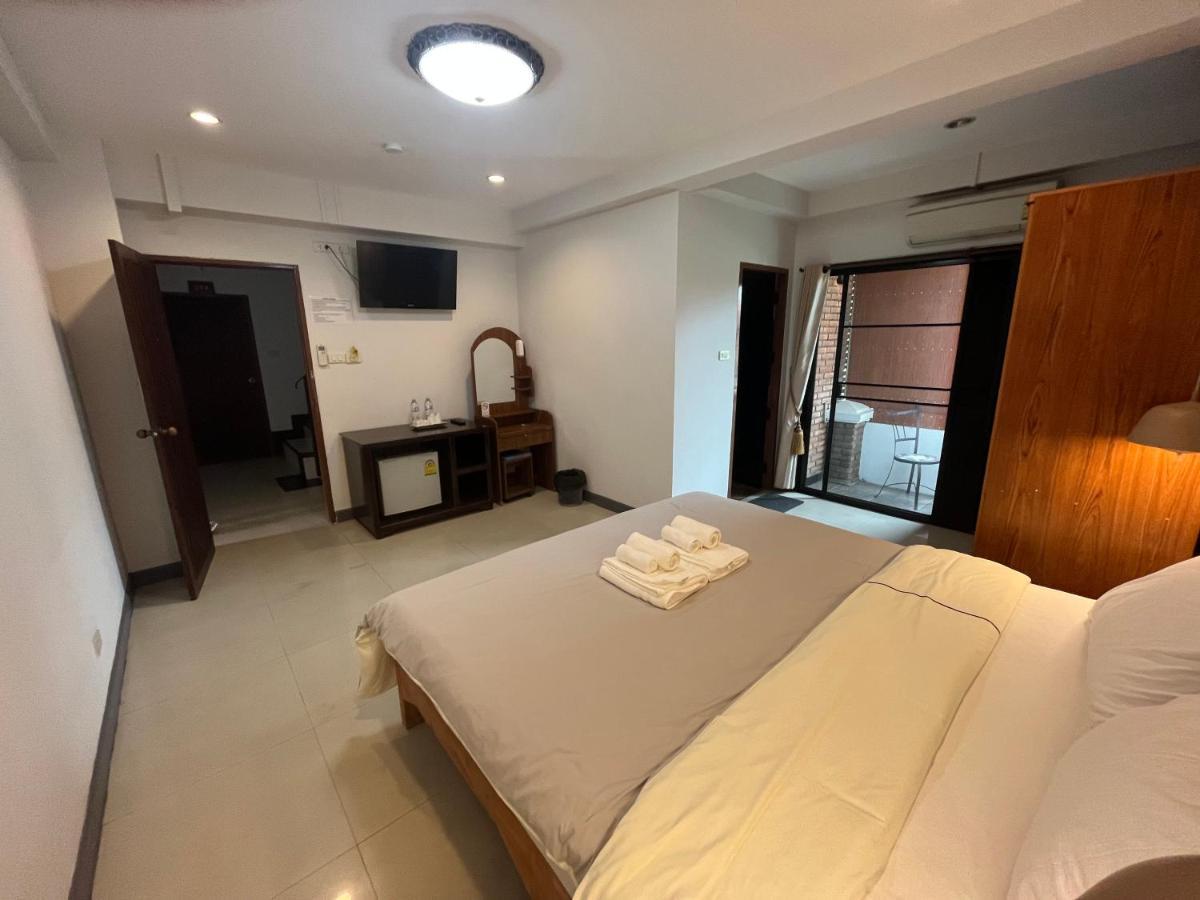 Tjr Boutique Hotel Chiang Mai Dış mekan fotoğraf